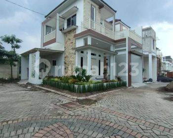 Hunian Vila Strategis Pertengahan Kota Batu Dan Malang