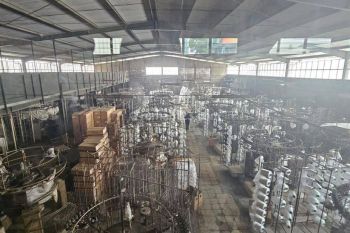 PABRIK TEXTILE BESERTA USAHA & MESINNYA di Leuwi gajah Cimahi Selatan Pabrik