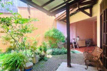 Rumah Terawat Lokasi Prime di MPR Gaharu Cipete