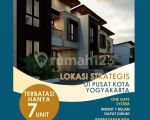 thumbnail-dijual-rumah-2-lantai-bebas-desain-tampak-depan-belakang-transmart-jogja-0