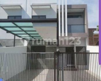 Harga Menarik Rumah Siap Huni Dua Lt Riung Bandung 151A8