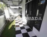 thumbnail-jual-rumah-minimalis-siap-huni-full-furnished-carport-halaman-pecatu-jimbaran-4