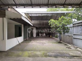Ruko 2lantai Semi Furnished Surat Lengkap di Ujungberung, Bandung