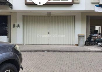 Ruko bagus di Vasana Harapan Indah 2 Bekasi