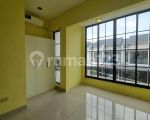 thumbnail-s1285-rumah-2-lantai-50-90-m2-east-asia-green-lake-city-9