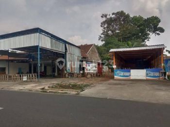 Tanah Kalisegoro Gunungpati SHM Nempel Jalan Raya