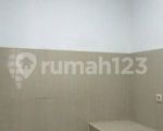 thumbnail-rumah-2-lantai-bagus-di-harapan-indah-bekasi-7