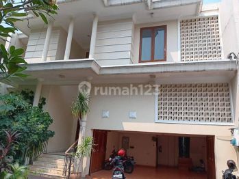 For Rent Sewakan Kolam Renang Di Kemang Selatan Jakarta Selatan