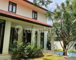 thumbnail-disewakan-rumah-compound-di-kemang-jakarta-selatan-private-pool-7