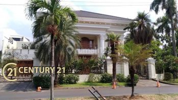 Rumah Cantik Sudah Renov Di Kawasan Pondok Indah 5055