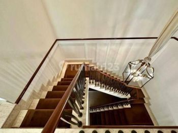 Dijual Apartement The Pakubuwono Residence 4 BR Contact +62 81977403529