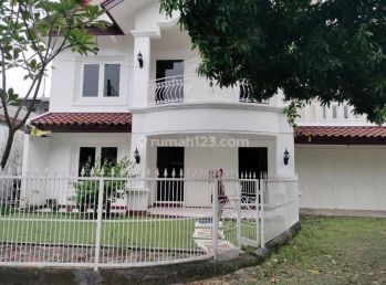 Rumah mewah Pejaten Kemang jaksel 4kmr 200jt/thn