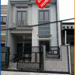 thumbnail-kini-saatnya-beli-rumah-2-lantai-dekat-gatsu-kota-bandung-240m9-0