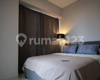 Di sewakan apartemen 2br taman Anggrek residences