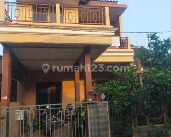 Rumah 2 Lantai Furnished di BSD Kencana Loka, Tangerang