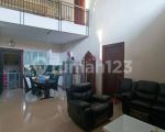 thumbnail-bu-cepat-rumah-2-lantai-minimalis-furnish-pakuwon-villa-valensia-14