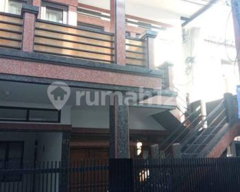 Rumah Sayap Geger Kalong Ciwaruga