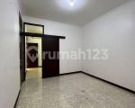 thumbnail-rumah-sudah-renovasi-semi-furnished-shm-di-pondok-indah-jakarta-selatan-2