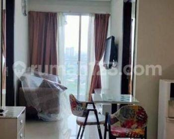 DISEWAKAN Apartemen Puri Mansion CANTIK 3 BR Furnished