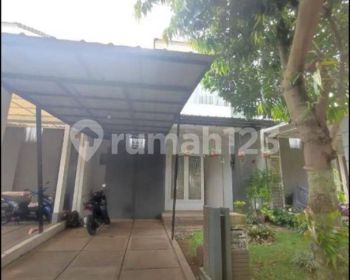 Disewakan Rumah Cantik Full Furnished di Bsd
