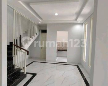 Rumah Manyar Surabaya Murah Sam.ya1917