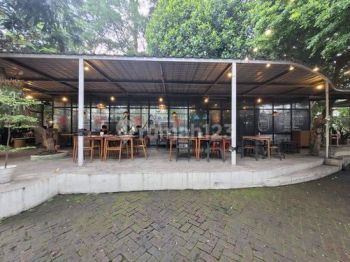 Ruang Usaha Disewa di Dago Bandung Kota Jawa Barat