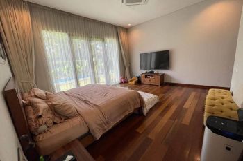 Rumah jakarta selatan private pool kemang
