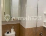 thumbnail-studio-full-furnish-harga-terjangkau-apartemen-green-pramuka-4