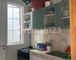 thumbnail-disewakan-rumah-2-lantai-siap-huni-semi-furnished-1