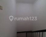 thumbnail-raffles-hills-cibubur-33-jt-rumah-seperti-baru-9