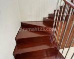 thumbnail-rumah-bagus-furnished-mewah-larizwood-pakuwon-indah-golf-3