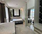 thumbnail-rumah-bagus-furnished-mewah-larizwood-pakuwon-indah-golf-2