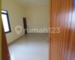 thumbnail-harga-terbaik-rumah-sudut-cluster-cisaranten-bandung-291m1-1