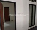 thumbnail-rumah-baru-2-lantai-modern-di-tebet-6