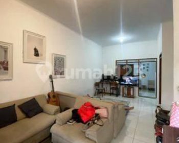 Rumah Bagus Lokasi Strategis Arcamanik Kota Bandung