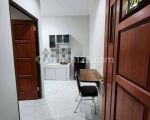 thumbnail-rumah-kost-10-kamar-strategis-di-daerah-tebet-jakarta-selatan-0