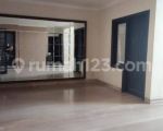 thumbnail-rumah-murah-15-lantai-minimalis-semi-furnish-siap-huni-dekat-gwalk-di-fullerton-11