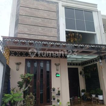 Rumah 2 Lantai Bagus di Kahfi Residence, Jakarta Selatan