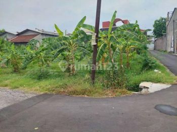 Tanah Hook Strategis siap Bangun di Palur