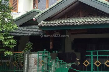 Rumah Bagus Siap Huni Dalam Perumahan di Bintaro Jaya 9