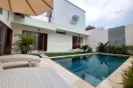 thumbnail-villa-di-area-kayu-tulang-canggu-badung-bali-0