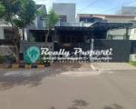 thumbnail-disewakan-rumah-komplek-semi-furnished-dekat-stasiun-lrt-di-cikunir-bekasi-rumah-0