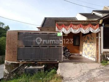 RUMAH MURAH SIAP HUNI DI PADASUKA DEKAT KAWASAN TOL PASTEUR