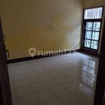 thumbnail-disewa-rumah-di-jalan-nusa-indah-2-harapan-indah-bekasi-3