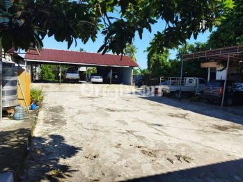 BALIKPAPAN, RUMAH PINGGIR JALAN TOL