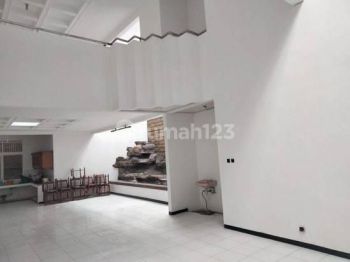 Jual Rumah Baru Renov Nyaman di Turangga Buah Batu