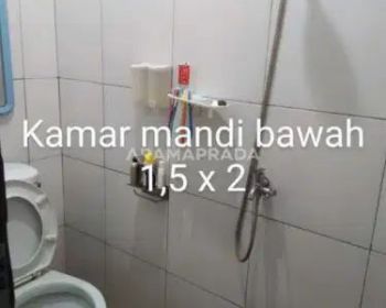 Jual Rumah Hadap Utara Area Perumahan 2 Lantai 3 Kamar Jalan Raya Tuka