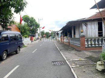 5 Menit Kampus 3 Uad, Tanah Murah Tepi Aspal SHM Pekarangan