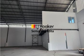 Gudang Siap Pakai di Kawasan Industri Candi