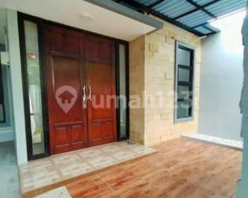 Rumah dijual di BSD, siap huni, nyaman, SHM